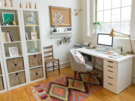 A clean and clutter-free home office with minimalistic decor, enhancing productivity and focus.